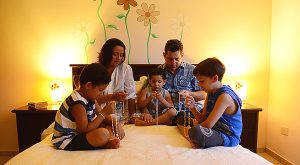 A-oração-do-Rosário-em-grupo-e-em-família