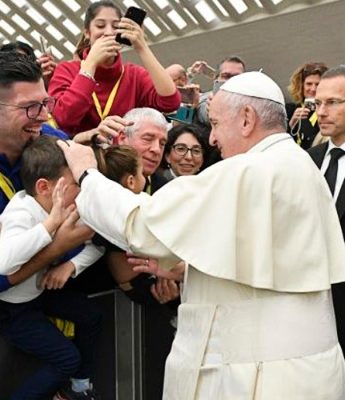 papa francisco encontro com celulas